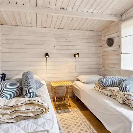 Josef - 1-4km From The Sea By Interhome