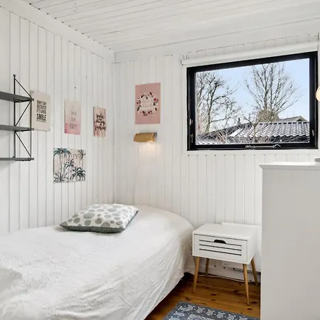 Hébergement de vacances Josef - 1-4km From The Sea By Interhome Rørvig